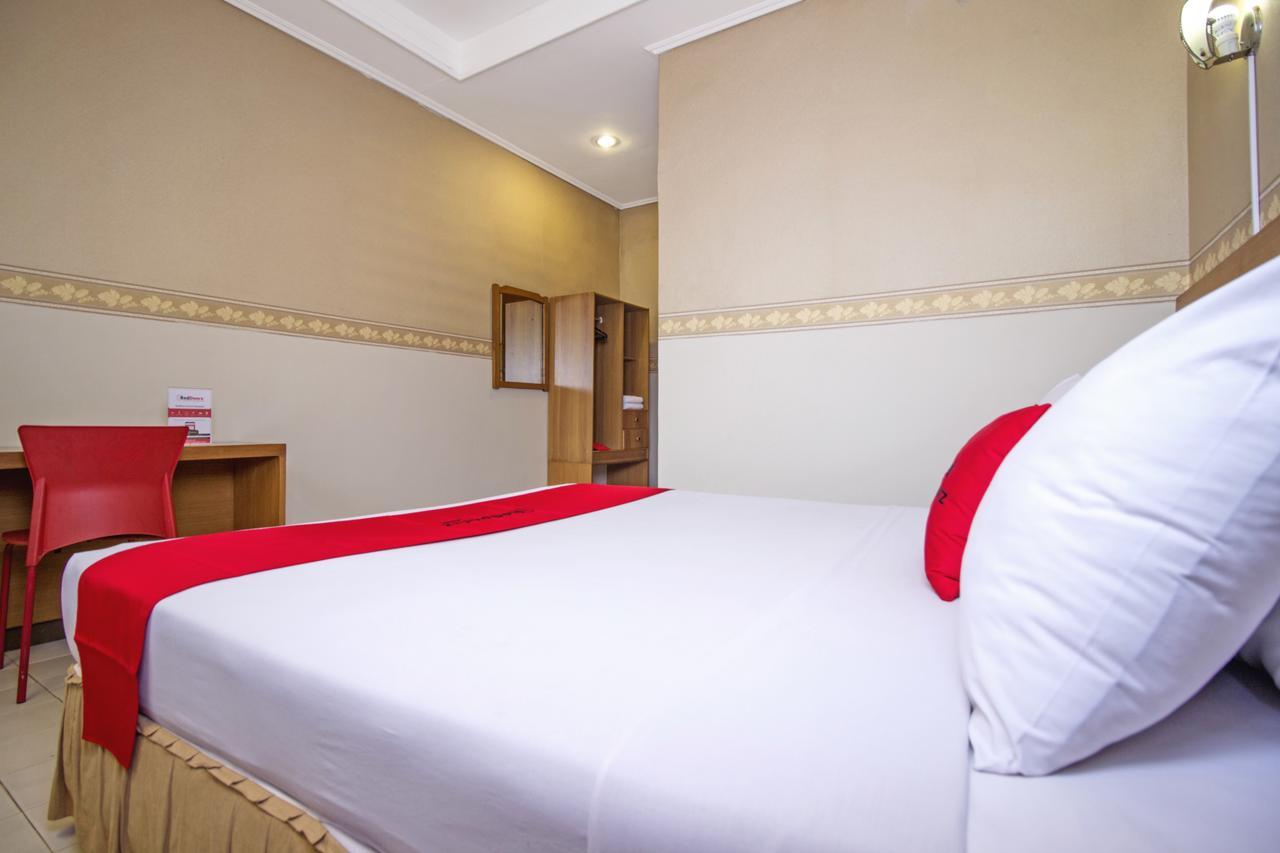 Reddoorz Plus @ Sukamulya Pasteur 2 Bandung Esterno foto