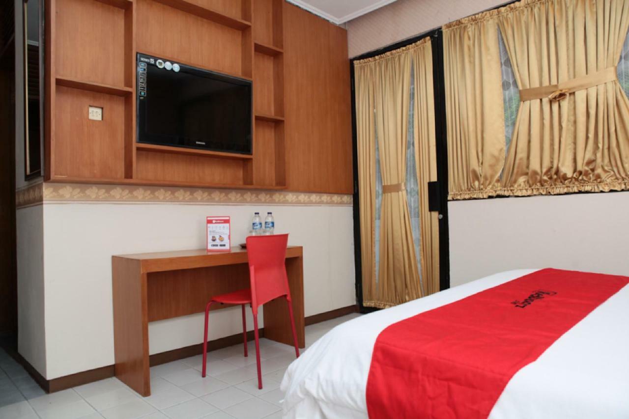 Reddoorz Plus @ Sukamulya Pasteur 2 Bandung Esterno foto